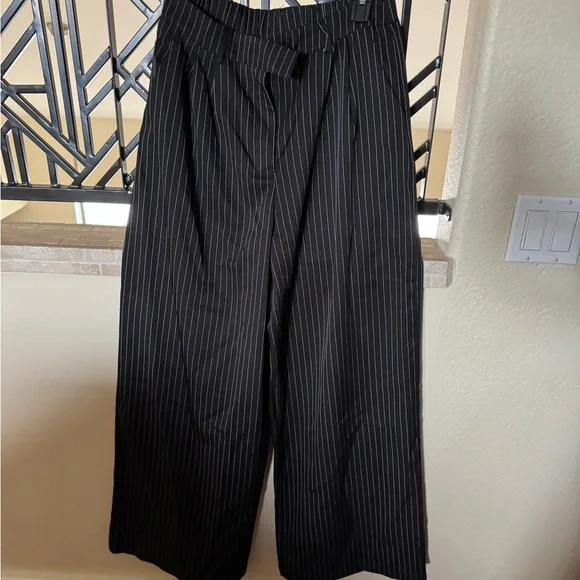 Black Pinstripe Women's trousers Dressed in LALA 💕🙌🏼 - Picture 3 of 6